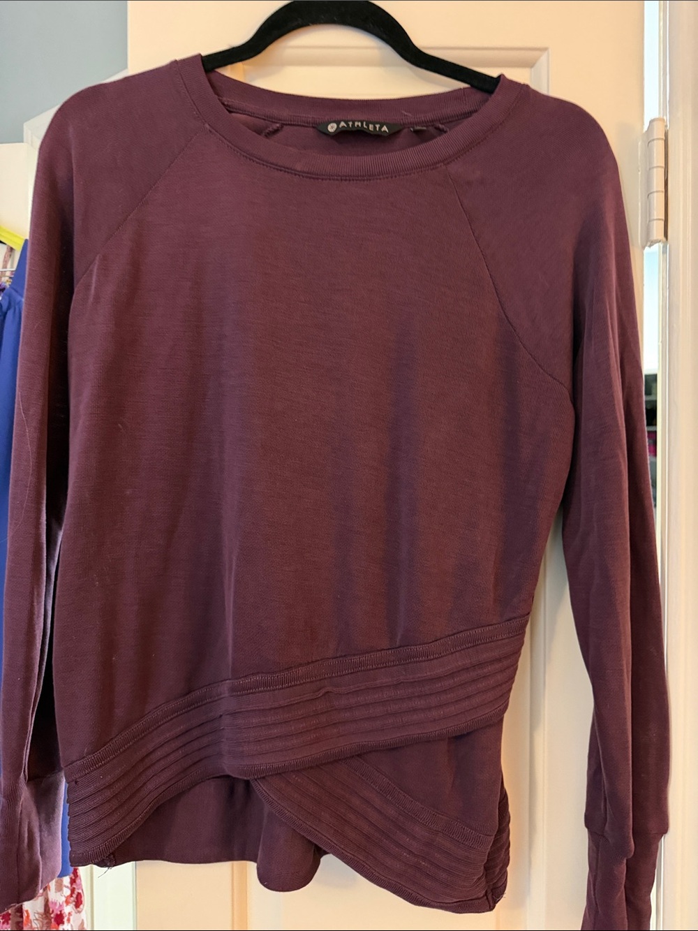 Athleta Plum Raglan Long-Sleeve Pullover Sweatshirt